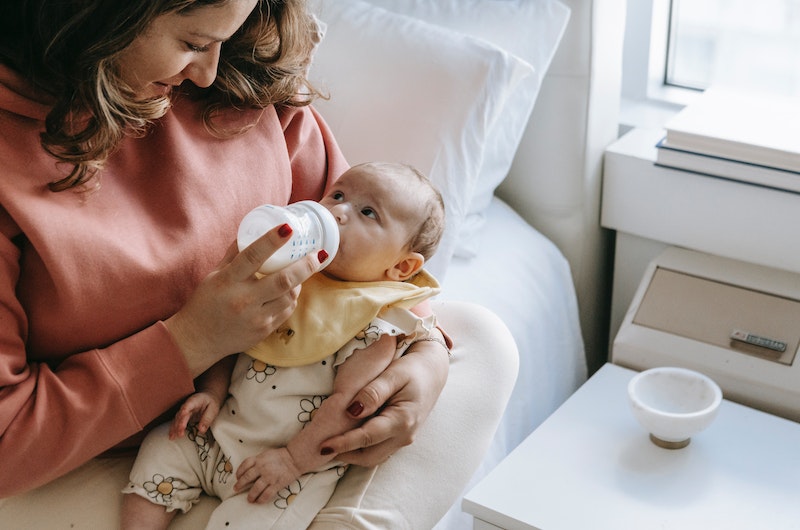 【父母必讀】嬰兒奶粉安全與健康：重要資訊揭密！